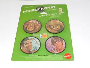 MATTEL 1971 INSTANT REPLAY BASKETBALL STARS 1 WILT PETE JERRY ELGIN RECORDS 4 P - Bild 1 von 3