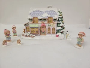 Hawthorne Village Precious Moments Christmas Precious Little Pet Shop - Picture 1 of 13
