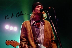 Autógrafo firmado por Kurt Cobain 12x8 pulgadas firma FOTO regalo preimpresión - Nirvana - Imagen 1 de 5