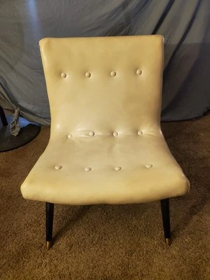 Vintage 1940 Scoop Chair With original manufacturers label We Can Discuss Ship - Image 1 of 4