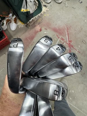 COBRA '2025 KING TEC X FORGED IRONS 4-PW,GW mitsubishi mmt stiff 85 - Image 1 of 4
