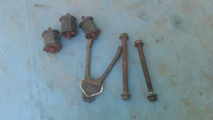 1995 Suzuki RM80 misc. rubber mounts - Picture 1 of 4