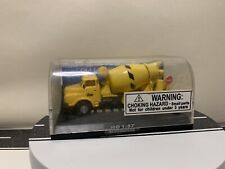 Smart Toys Collectible Series 1:87 HO Scale Cement Mixer Truck Yellow w/Sign MIB
