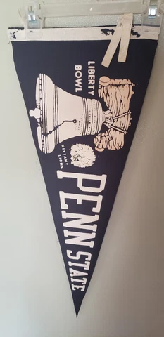 PENN STATE NITTANY LIONS 1959 LIBERTY  BOWL RETRO VINTAGE PENNANT Cover