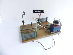MÄRKLIN SPUR O MANUELLER BAHNÜBERGANG - Bild 1 von 11