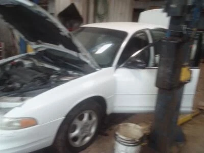 Passenger Right Headlight Fits 98-02 INTRIGUE 2000009 - Image 1 of 4