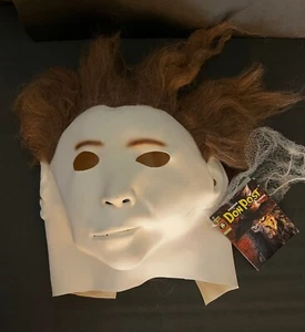 Vintage 2003 Don Post Studios Michael Myers Halloween Horror Mask - Picture 1 of 4