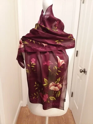 De Colección JONES NEW YORK Borgoña Rojo Floral Rayas Sedosa Bufanda 13"x57" Rectángulo Usado en Excelente Condición Foto 1 de 3