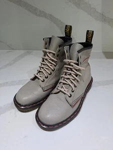 Dr. Martens Ladies ankle Boots Leather Grey UK 5 FAST P&P - Picture 1 of 21