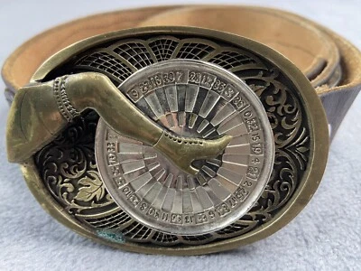 De colección Hebilla de Cinturón Gal Pierna Giratoria Ruleta Jugador Cuero Tooled Águila 36 Foto 1 de 4