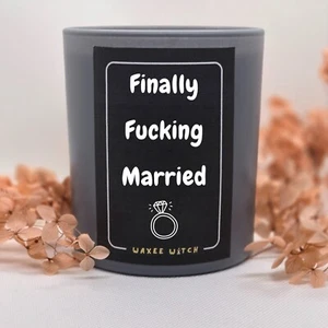 Funny Mr&Mrs Wedding Gift Present For New Couple Wedding Party Brides - Picture 1 of 4