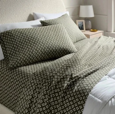 Juego de sábanas de franela ultra suave Queen Green Geo - Umbral Foto 1 de 4