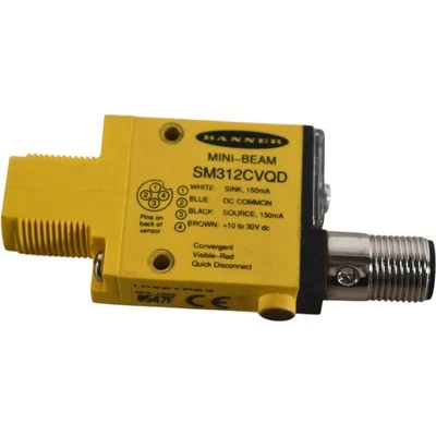 NEW Banner Engineering SM312CVQD Photoelectric Sensor, Convergent, RED, 16mm - Image 1 of 3