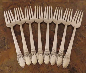 IS First Love Set of 8 Salad Forks 1847 Rogers Vtg Silverplate Flatware Lot G - Picture 1 of 4