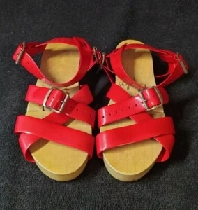 Vintage Red 1950s Flexiclogs Sandals / Articulated RARE Sz 2 Girls Shoes - Picture 1 of 9