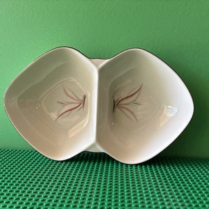 VINTAGE MCM WINFIELD POTTERY CALIFORNIA USA DRAGON FLOWER DIVIDED SERVING DISH - Picture 1 of 22