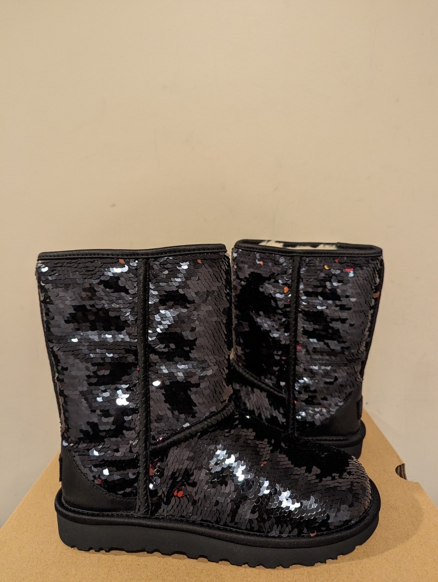 UGG Australia Classic Short Sequin BOOTS Size 7 Black Change to