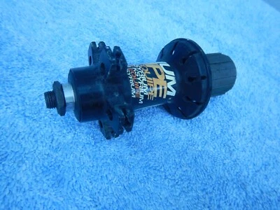 Mavic Ksyrium Equipe Rear Hub 20-Hole Road Bike 8,9,10,11-Speed 130mm - Image 1 of 4