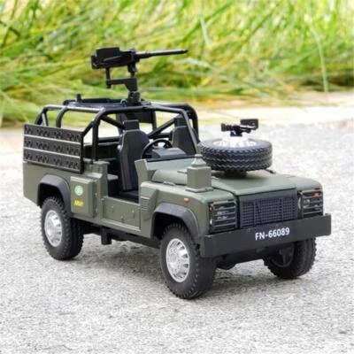 1:32 Rover Defender Reconnaissance Diecast Model Car Military Vehicle Toy XMAS - Image 1 of 4