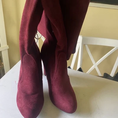Charlotte Russe Over the Knee "Vivian" Cranberry Red Heel Boots, Women's Size 6  - Изображение 1 из 4