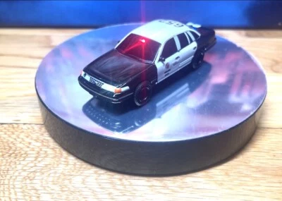 Greenlight 1:64 Custom 1997 Ford Crown Victoria LAPD Slicktop with Led Lights.  - Image 1 of 4
