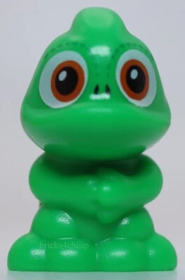 Lego Bright Green Chameleon Upright Hole on Top Hole on Tail Orange Eyes Pascal - Image 1 of 2
