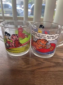 Vintage McDonalds Garfield Cups/Mugs 1978 Glass Set of 2~Garfield And Odie - Picture 1 of 4