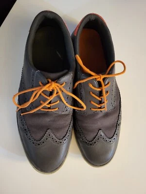 Zapato de vestir Penguin by Munsingwear gris talla 10,5  Foto 1 de 4