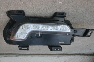 2010-2013 MERCEDES BENZ W212 E350 E550 RIGHT SIDE LED DAYTIME LIGHT FOG LAMP OEM - Image 1 of 3