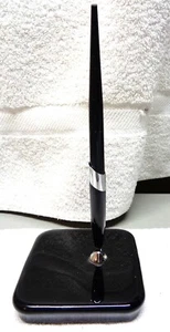 Sheaffer Desk Set 802H Black & Chrome Cartridge Pen & Original Base - Picture 1 of 6