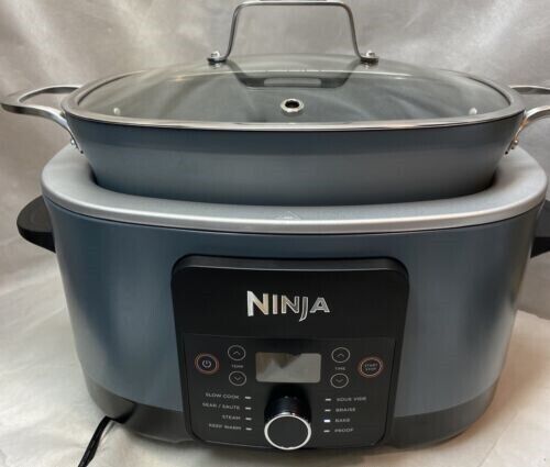 Ninja Foodi Possible Cooker PRO 8.5 QT Multi-Cooker 8-in-1  no original box