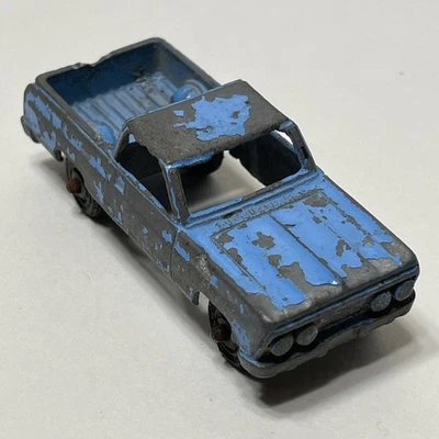 Camión de juguete vintage Tootsie Chevrolet El Camino Die Cast azul Chicago con enganche Foto 1 de 4