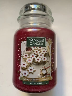 Yankee Candle MERRY BERRY 22 oz LGE JAR HOLIDAY COUNTDOWN COLLECTION - Image 1 of 2