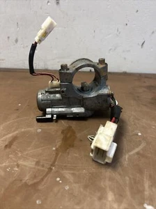 89-94 Nissan 240sx Ignition Key Switch Starter S13 OEM U - Picture 1 of 5