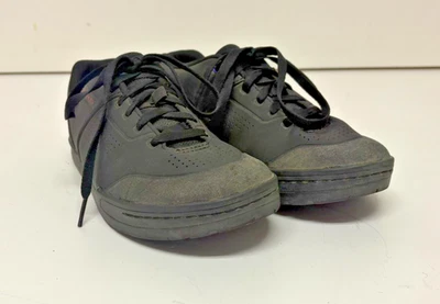 Zapatos de bicicleta de montaña Shimano GR5 SHGR501W negros con suela plana para mujer EE. UU. 9,5 UE 42 Foto 1 de 4