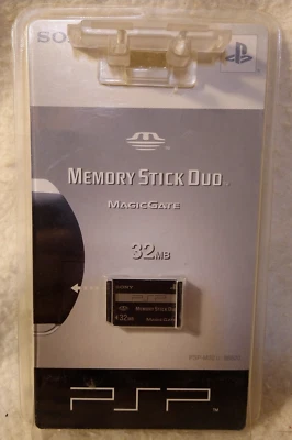 2005 Sony PSP 32mb Memory Stick Duo Magic Gate  New on card Made in Japan - Image 1 of 4