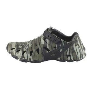 CROSSKIX 2.0 Closed Toe Mossy Oak Bottomlands Water Shoes (BTM2) - Picture 1 of 7