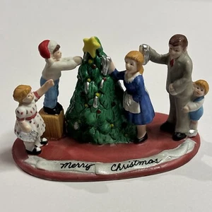It's A Wonderful Life Bailey Family Trimming The Tree Figurine VTG Rare HTF - Picture 1 of 9