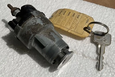 Mercury 1966 = interruptor de encendido y llave originales = pieza OEM usada Foto 1 de 4