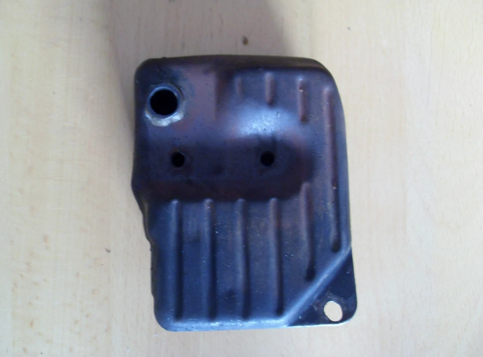 Auspuff Dolmar 109 110 110i 111 115  PS 43 52 (020174160) - Bild 1 von 1