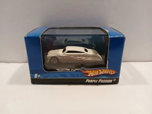 Hot Wheels PURPLE PASSION 1:87 Diecast - NO242 Asst L7164 - Imagen 1 de 3