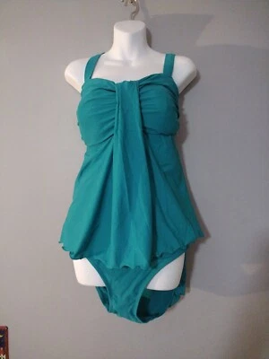 Tankini de natación Catherines talla grande acanalado adelgazante talla 20 2X nuevo sin etiquetas nudo cascada Foto 1 de 4