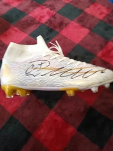 CRISTIANO RONALDO CR7 hand Signed autographed NIKE SOCCER CLEAT W/COA - Picture 1 of 5