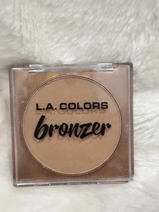 L.A. COLORS Bronzer - Beach Babe - CBP342 - Picture 1 of 3