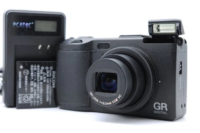 Near Mint Ricoh GR Digital IV 10.4MP Digital Camera Black Shutter Count 2782 - Image 1 of 4