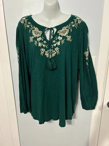 Neu mit Etikett Style&co Emb grün Blumen Pailletten Top mit Schlüsselloch gebunden Ausschnitt Übergröße 3X - Bild 1 von 5