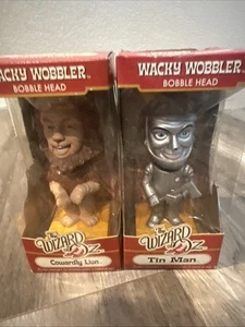 (2) WACKY WOBBLER BOBBLE HEAD WIZARD OF OZ TIN MAN COWARDLY LION NEW FUNKO - Picture 1 of 6