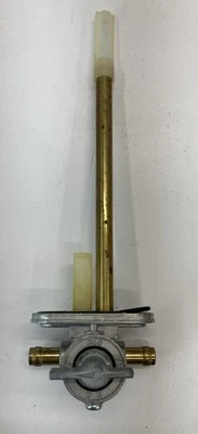 全新!  1994-99 KTM Super Comp 620 1999-06 SXC 625 Petcock 油箱关闭原始设备制造商 — 第 1/3 张图片