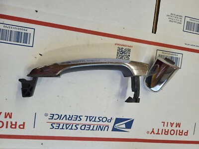 Chevrolet HHR 2006-2011 conjunto de manija de puerta exterior lateral derecho OEM Foto 1 de 2