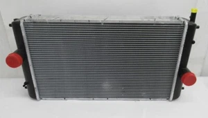 John Deere AT436243, Radiator - Picture 1 of 4